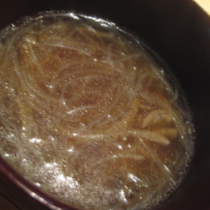 春雨と玉ねぎのコンソメスープ